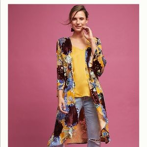 Anthroplogie Aurelia velvet kimono